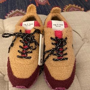 Women’s rag & bone sneakers - size 35